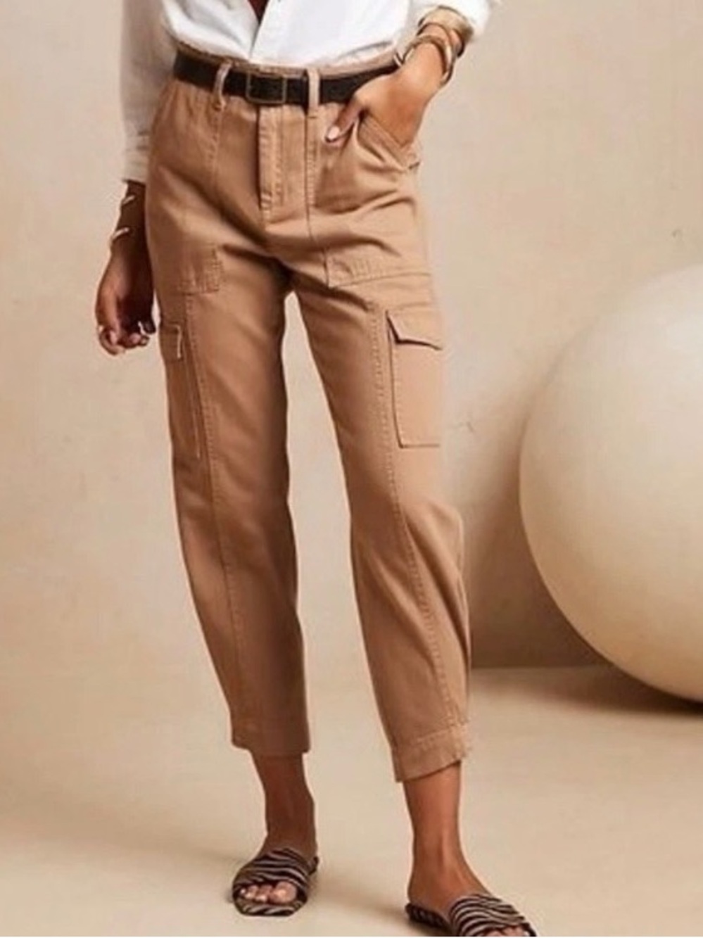 Banana Republic Factory relaxed surplus cargo pant jeans Tan Women’s Size 4